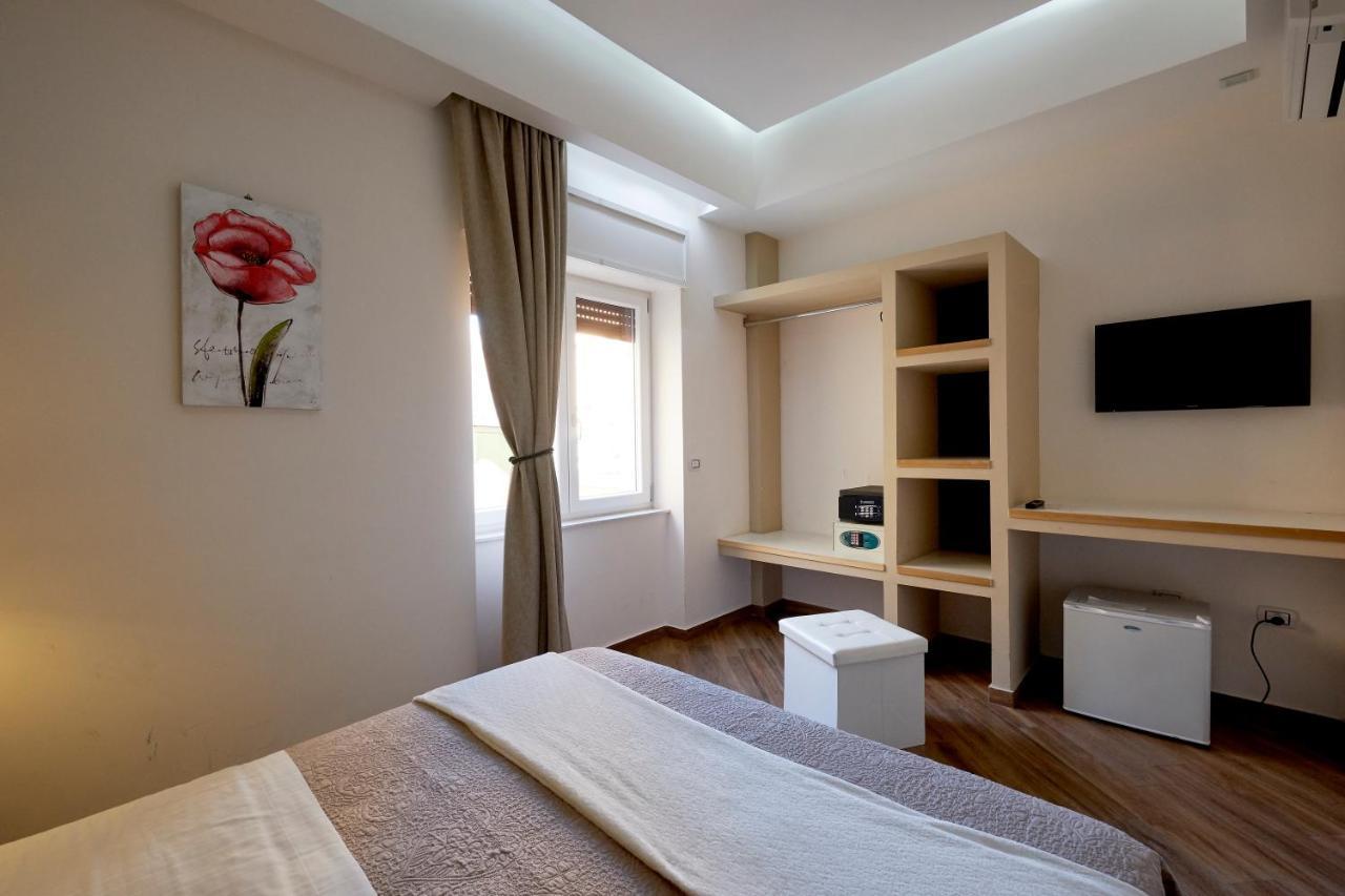 לינה וארוחת בוקר סלרנו 360 Hospitality מראה חיצוני תמונה